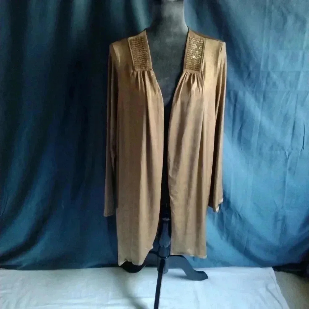 Soft Focus Topper - image 1